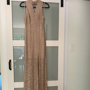 Stunning Tan/Nude Dress !